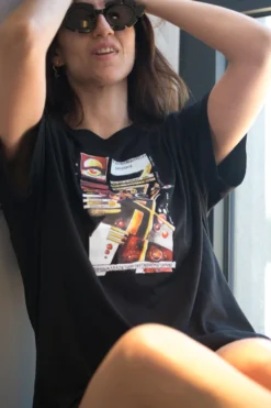 Κοντομάνικη Μπλούζα Εμμονή