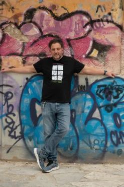 Κοντομάνικη Μπλούζα Καρδαμύλη